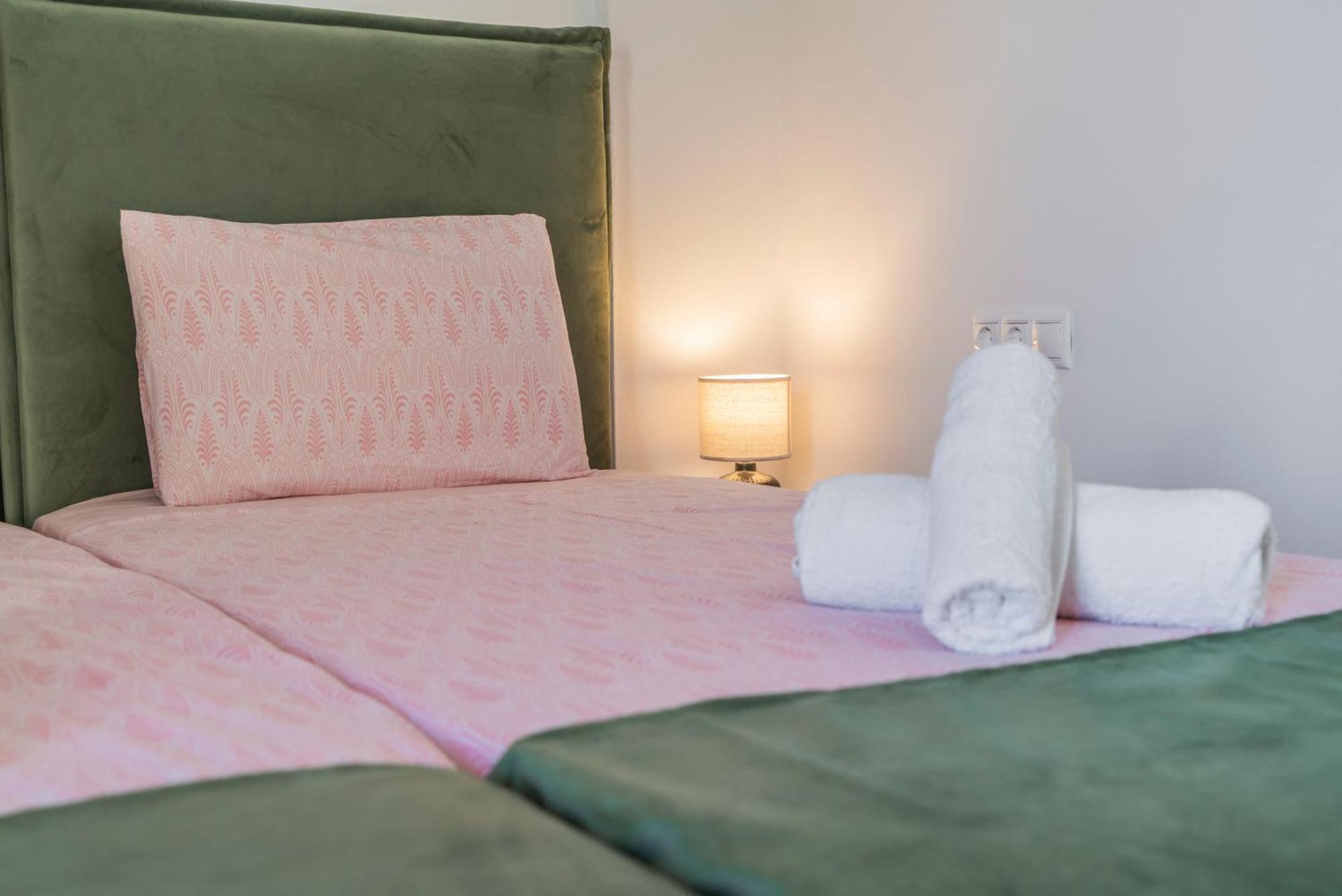 Apartmán Neon 2br Luxurious