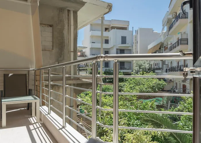 Neon 2Br Luxurious Central Apt Heraklion