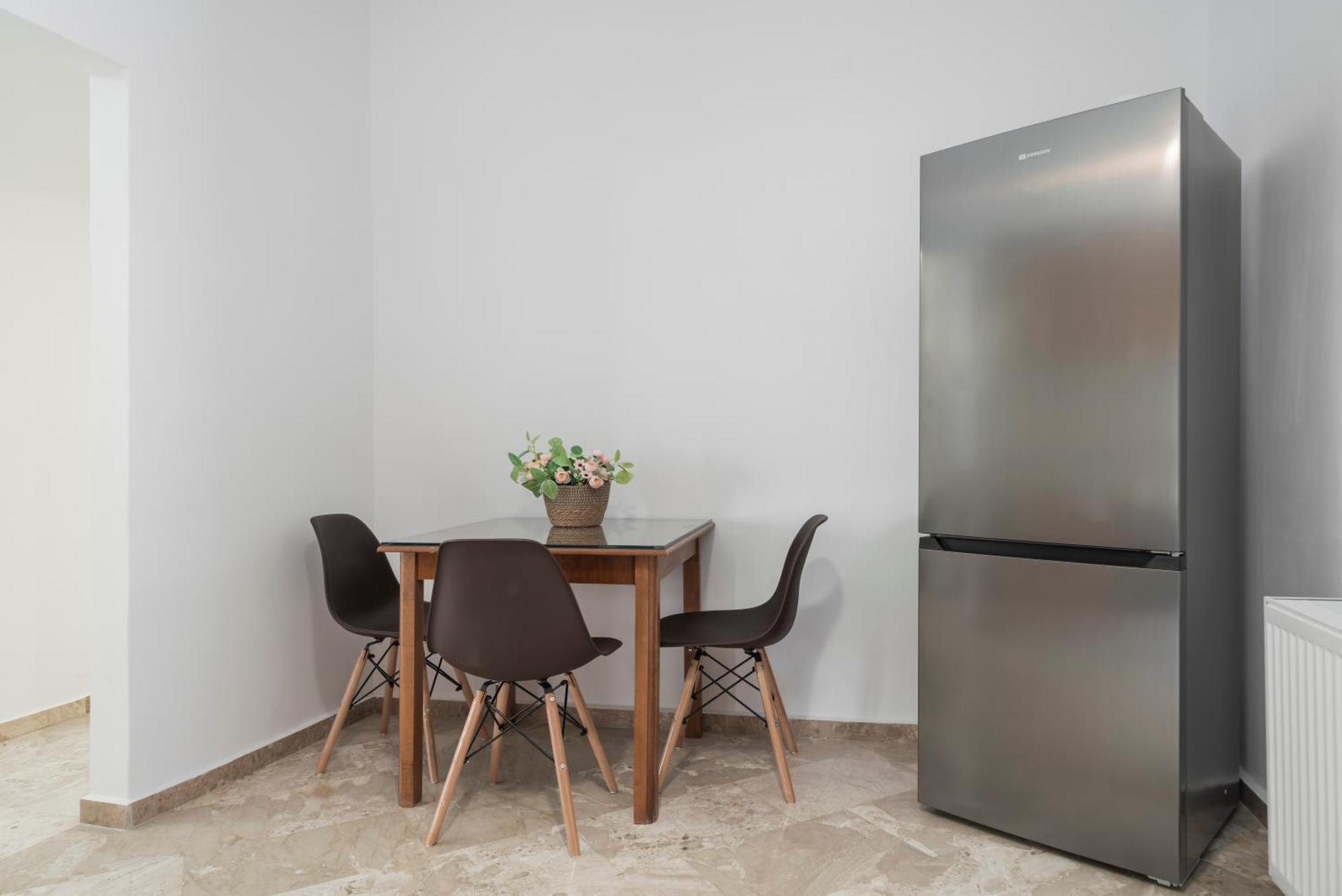Apartment Neon 2br Luxurious *