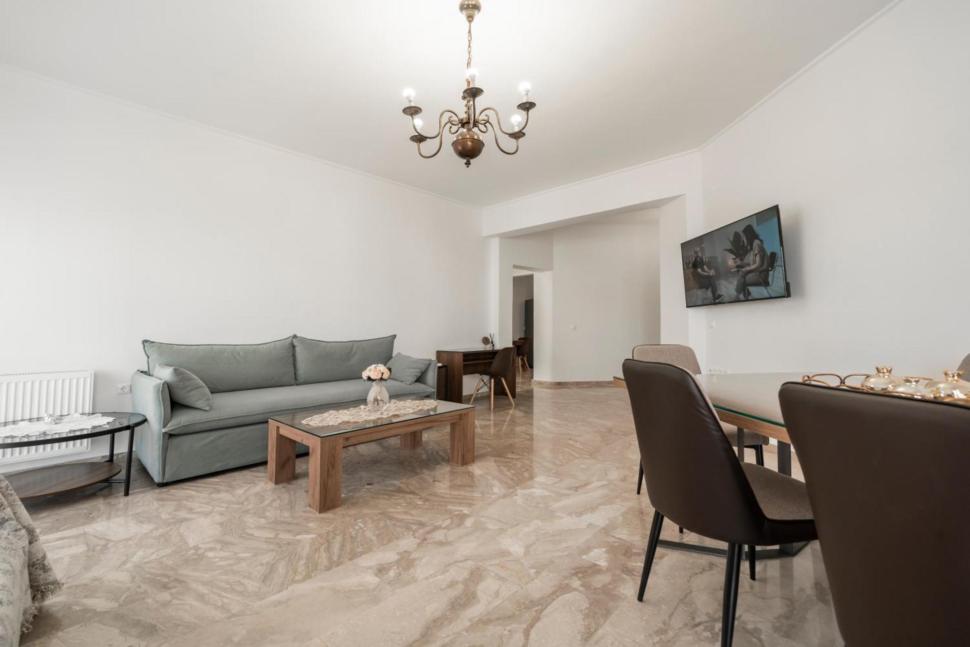 Neon 2br Luxurious * Heraklion (Crete)