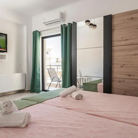 Neon 2Br Luxurious Central Apt Heraklion Exterior photo